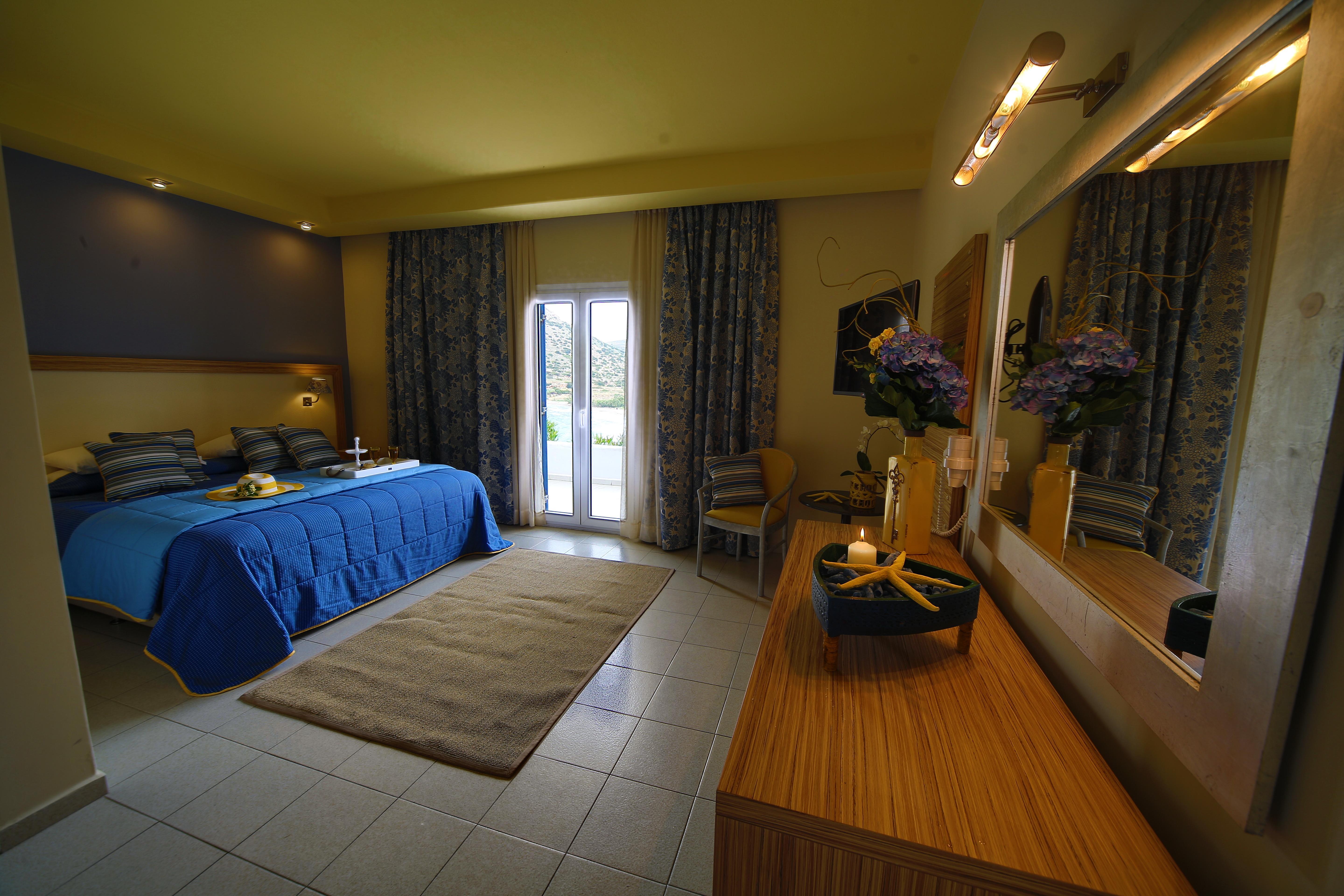Dolphin Bay Seaside Resort & Suites 加利萨斯 外观 照片