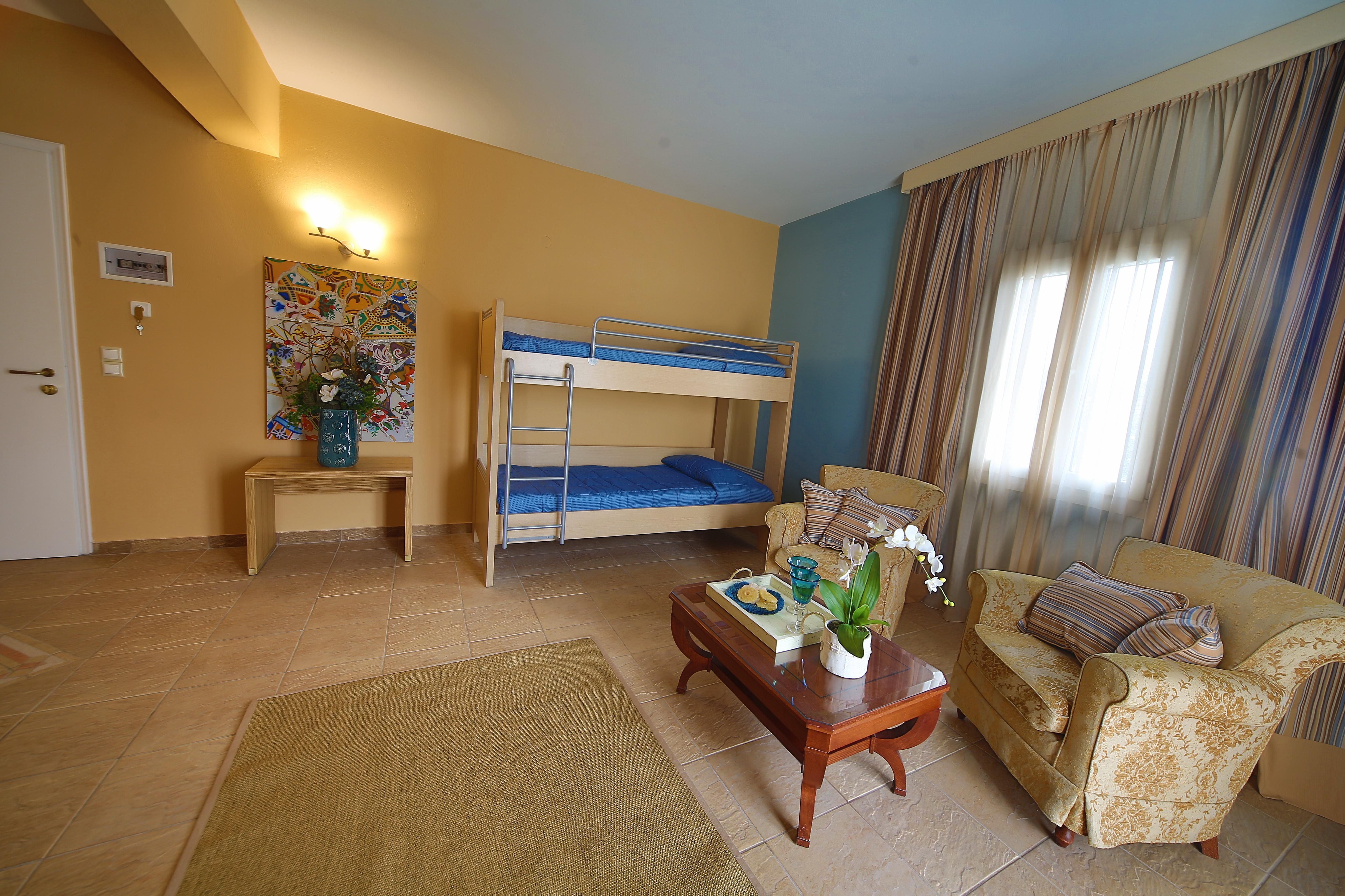 Dolphin Bay Seaside Resort & Suites 加利萨斯 外观 照片