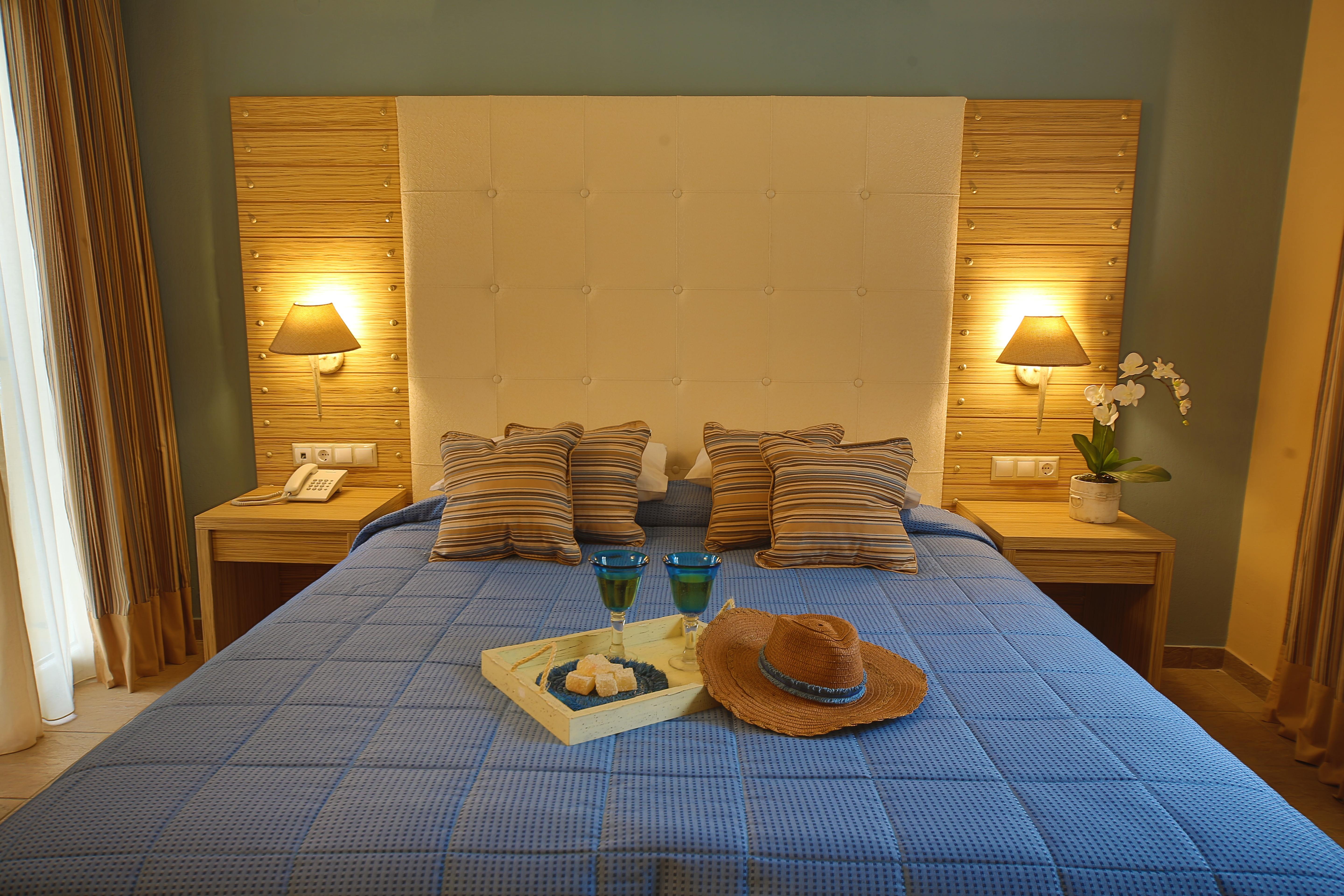 Dolphin Bay Seaside Resort & Suites 加利萨斯 外观 照片