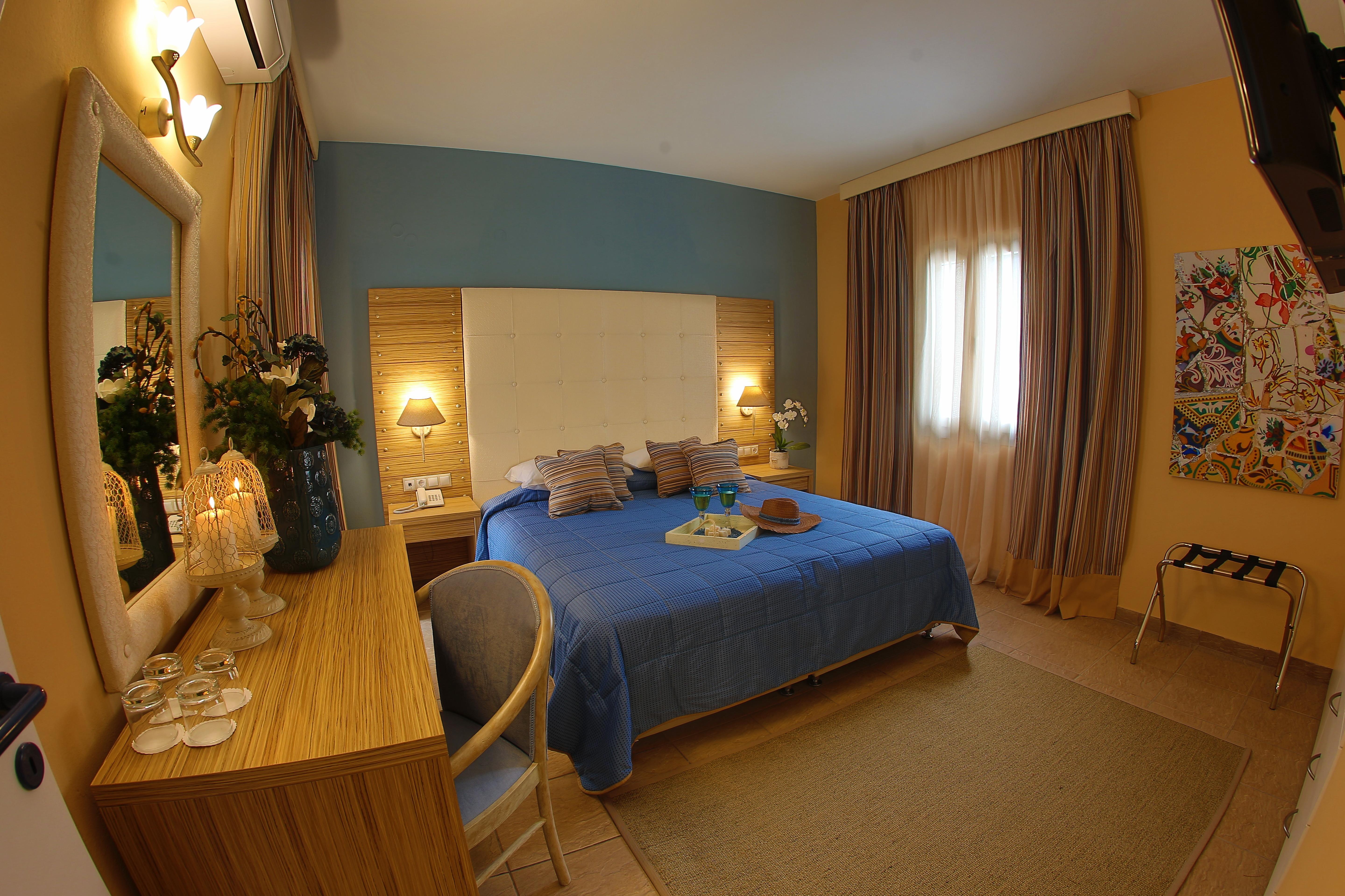 Dolphin Bay Seaside Resort & Suites 加利萨斯 外观 照片