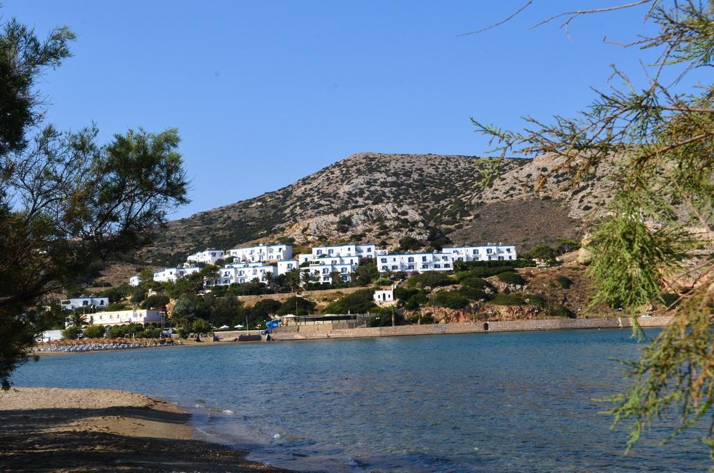 Dolphin Bay Seaside Resort & Suites 加利萨斯 外观 照片
